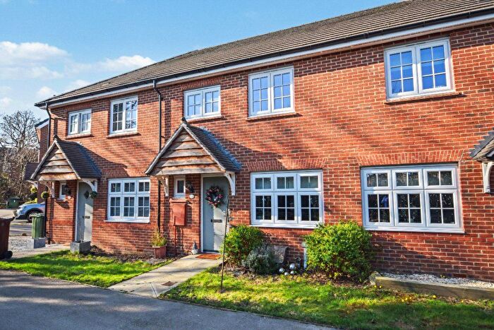 3 Bedroom Town House For Sale In Rosedale Court, Wakefield, West Yorkshire, WF1