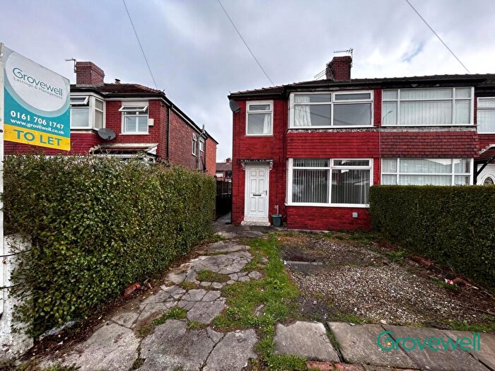 2 Bedroom Semi-Detached House To Rent In Sunnyside Road, Droylsden, Manchester, M43