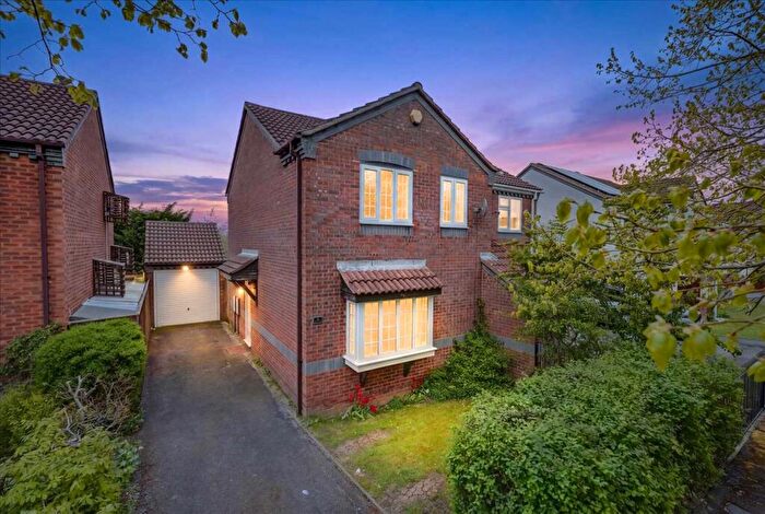 3 Bedroom Semi Detached House For Sale In Stone Hill, Two Mile Ash, Milton Keynes, MK8