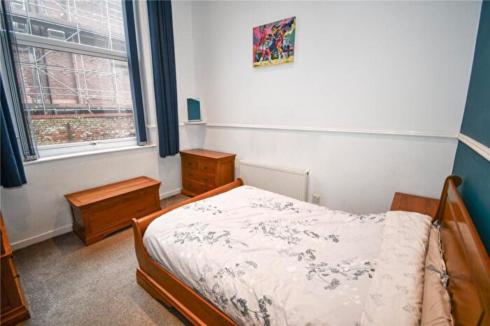 2 Bedroom Flat For Sale In Caroline Place, Prenton, Wirral, CH43