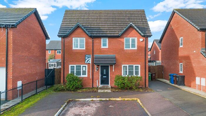 3 Bedroom Detached House For Sale In Brookbank, Leigh, WN7