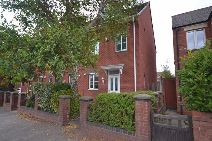 3 Bedroom End Of Terrace House For Sale In B Moss Lane, Burscough, L40