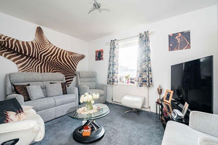 5 Bedroom Detached House For Sale In Stuart Green, Edinburgh, EH12