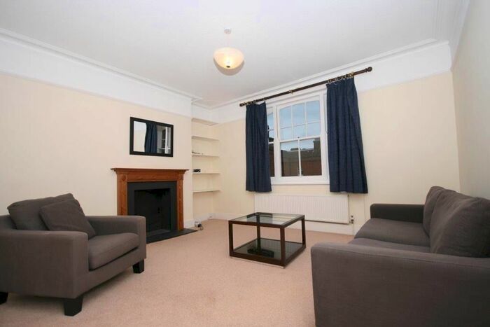 2 Bedroom Flat To Rent In Queen's Club Gardens, London, W14