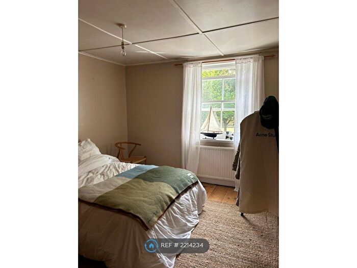 1 Bedroom Terraced House To Rent In St. Georges Road, Deal, CT14