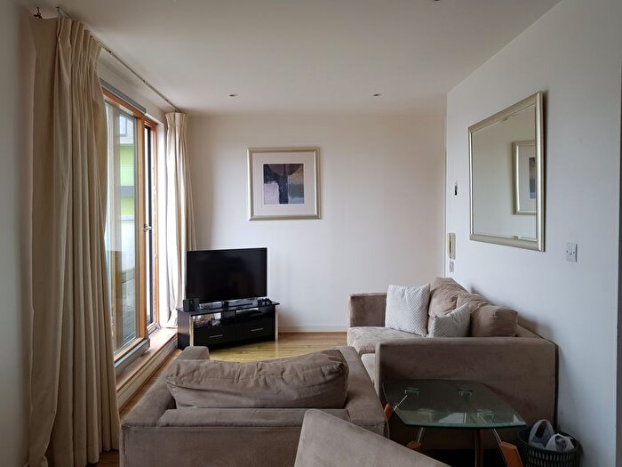 2 Bedroom Flat To Rent In Arboretum Place, Barking, IG11