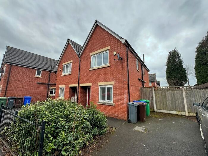 2 Bedroom Semi-Detached House To Rent In Scarcroft Road, Levenshulme, Manchester, M12