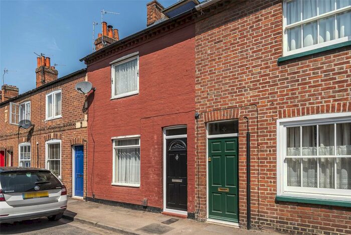 3 Bedroom Terraced House To Rent In Edward Street, Abingdon, Oxfordshire, OX14