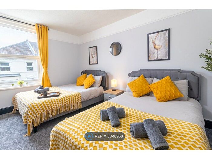 2 Bedroom Semi-Detached House To Rent In Waverley Grove, Southsea, PO4