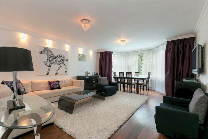3 Bedroom Flat To Rent In Marlborough Place, St. John's Wood, NW8