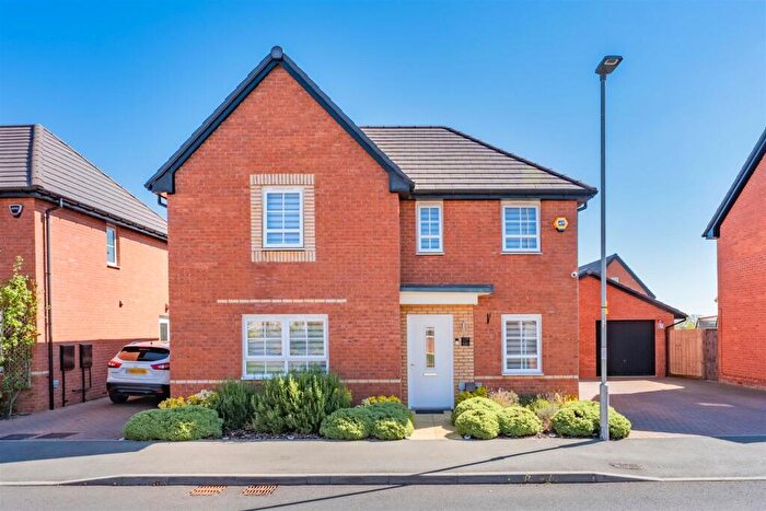 4 Bedroom Detached House For Sale In - Brockhall Crescent, Barton Seagrave, NN15