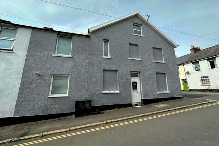 3 Bedroom Property To Rent In Chute Street, Exeter, EX1