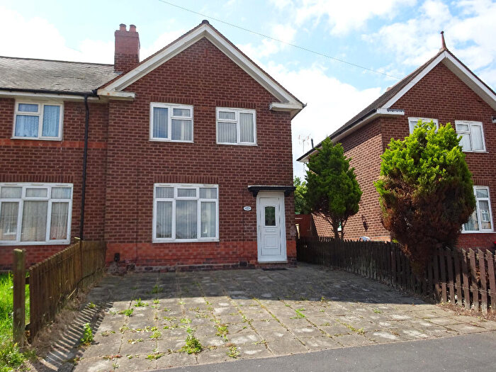 2 Bedroom Semi Detached House To Rent In Webbcroft Road, Stechford, Birmingham, B33