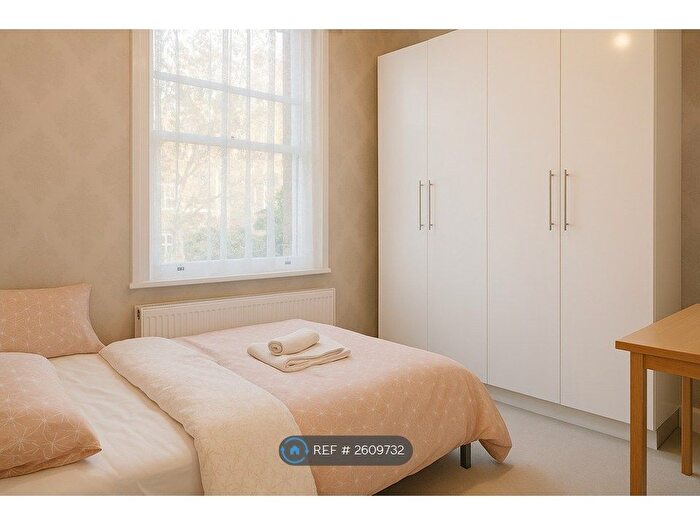 2 Bedroom Flat To Rent In Marylands Road, London, W9