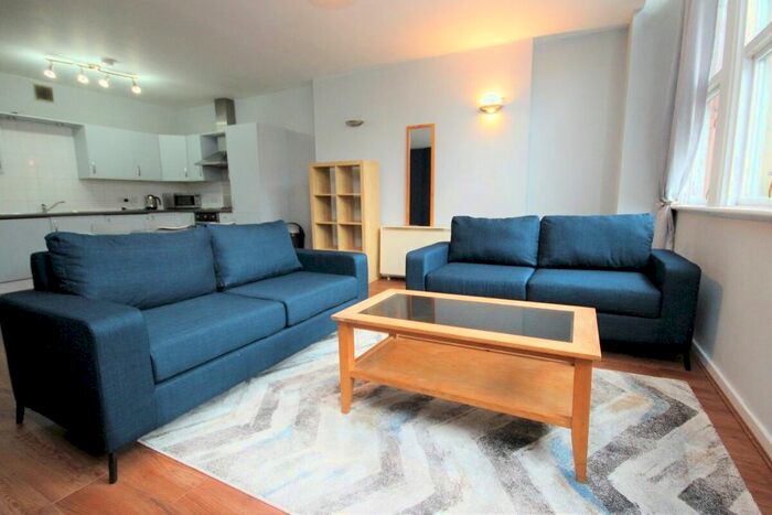 1 Bedroom Flat To Rent In Portland Street, Manchester, M1