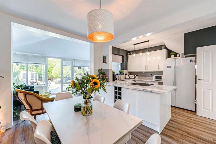 4 Bedroom Semi-Detached House To Rent In Reigate Road, Worthing, West Sussex, BN11