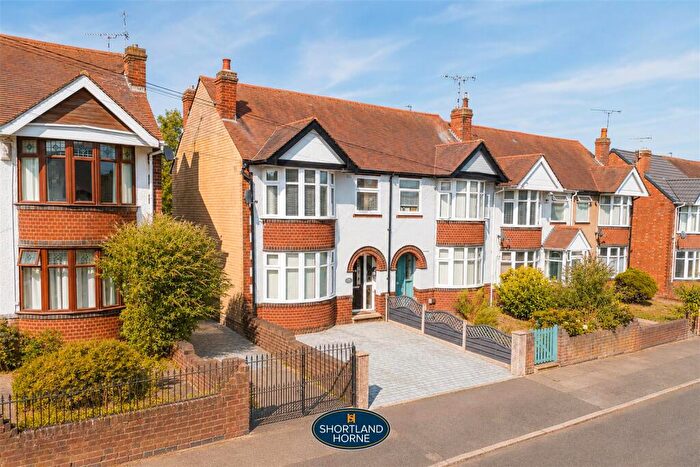 3 Bedroom End Of Terrace House For Sale In Gorseway, Whoberley, Coventry, CV5