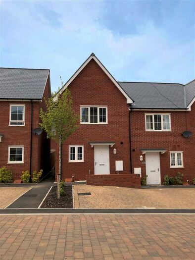 2 Bedroom End Of Terrace House To Rent In Whitaker Close, Exeter, EX1