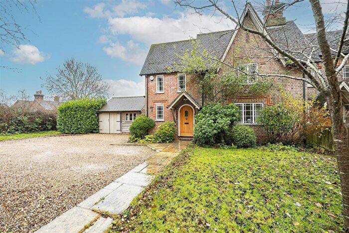 4 Bedroom Semi Detached House For Sale In Bower Heath Lane, Bower Heath, Harpenden, AL5