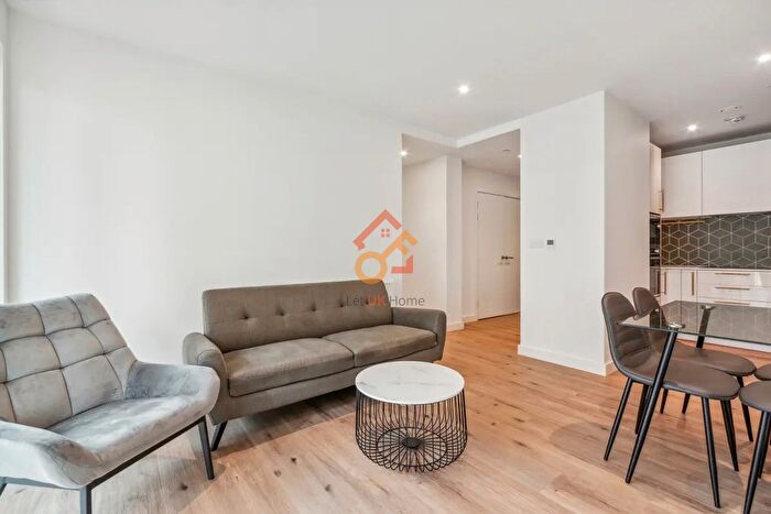 2 Bedroom Flat To Rent In Beeley House, Mary Neuner Road, London, N8