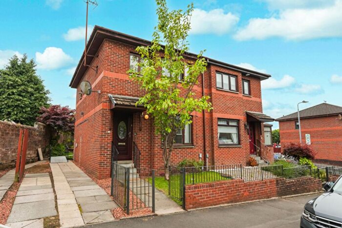 3 Bedroom Semi-Detached House For Sale In Armour Square, Johnstone, Renfrewshire, PA5