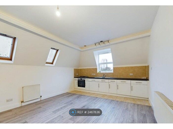 1 Bedroom Flat To Rent In Chatsworth Road, Croydon, CR0