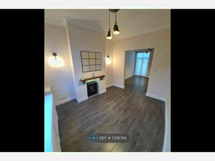 3 Bedroom Terraced House To Rent In Hedges Street, Failsworth, Manchester, M35