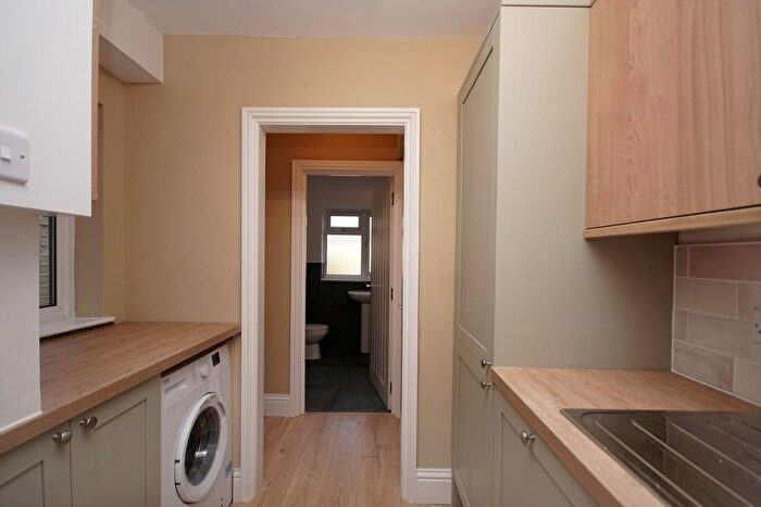 4 Bedroom Terraced House To Rent In Cleave Street, St Werburghs, BS2