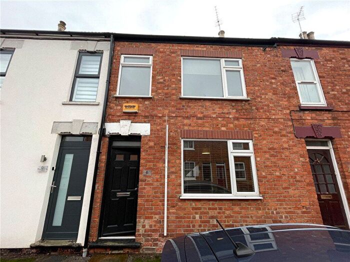 2 Bedroom Terraced House For Sale In Wallace Street, New Bradwell, MK13