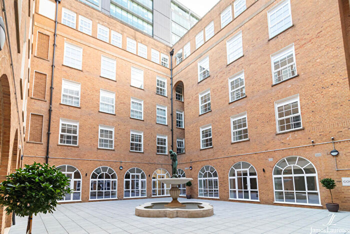 1 Bedroom Apartment To Rent In Fountain Court, Steelhouse Lane, Birmingham City Centre, B4