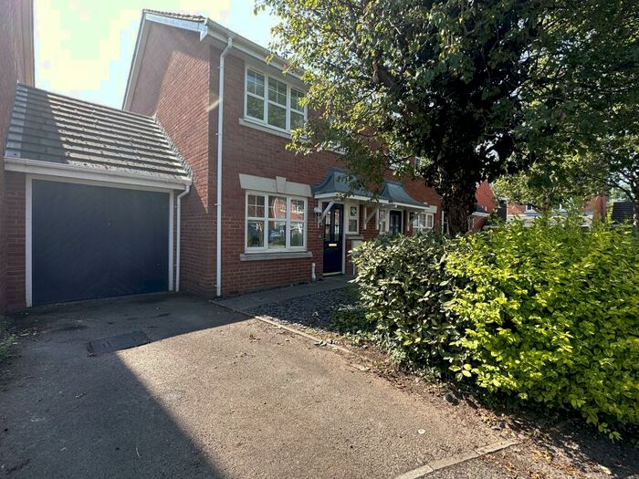 3 Bedroom House To Rent In Walton Close, Hereford, HR2