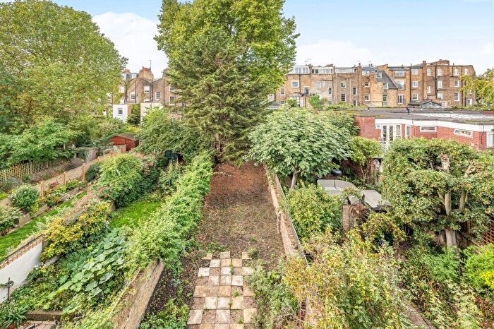 1 Bedroom Flat For Sale In Arlington Road, Camden Town, NW1