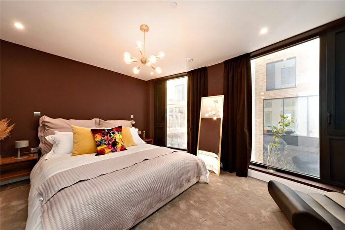 2 Bedroom Flat To Rent In Gloucester Place, Brighton, BN1