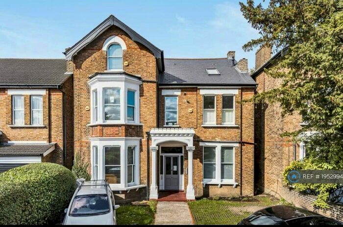 1 Bedroom Maisonette To Rent In Croydon Road, London, SE20