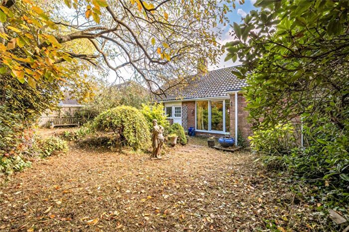 2 Bedroom Bungalow For Sale In Roe Lane, Newcastle, Staffordshire, ST5