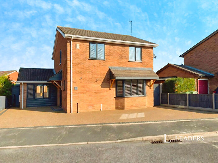3 Bedroom Detached House To Rent In Laburnham Close, Bourne, PE10