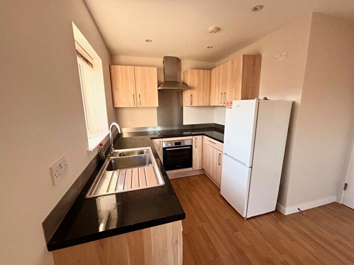 1 Bedroom Flat To Rent In High Street, Neston, CH64