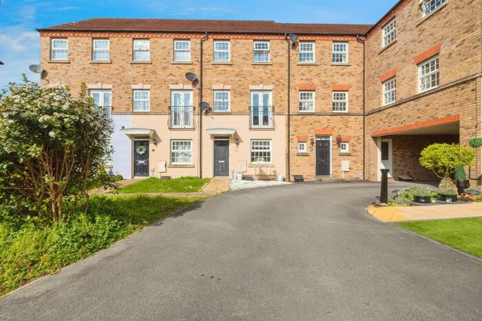 4 Bedroom Town House For Sale In Squirrel Chase, Witham St. Hughs, Lincoln, LN6
