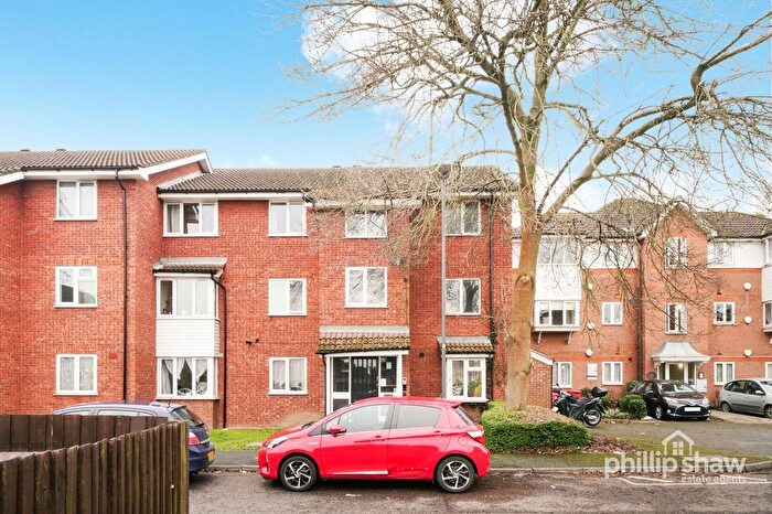 2 Bedroom Flat To Rent In Rufford Close, Harrow, HA3