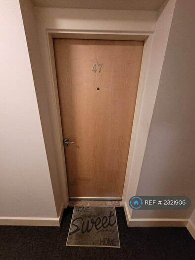 1 Bedroom Flat To Rent In Low Road, Doncaster, DN4