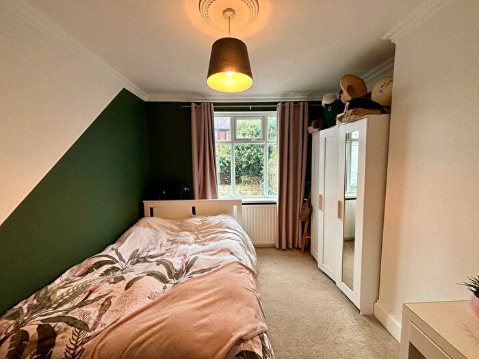 2 Bedroom Flat For Sale In Guelder Road, High Heaton, Newcastle Upon Tyne, NE7