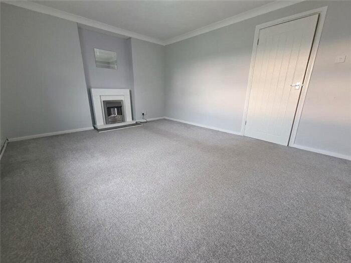 3 Bedroom Flat To Rent In Chiltern Green, Southampton, Hampshire, SO16