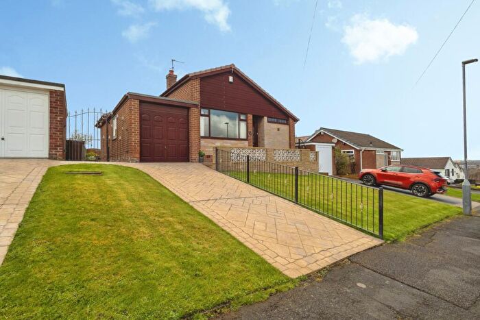 3 Bedroom Detached House For Sale In Laburnum Avenue, Dukinfield, Greater Manchester, SK16