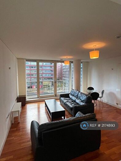 2 Bedroom Flat To Rent In Leftbank, Manchester, M3