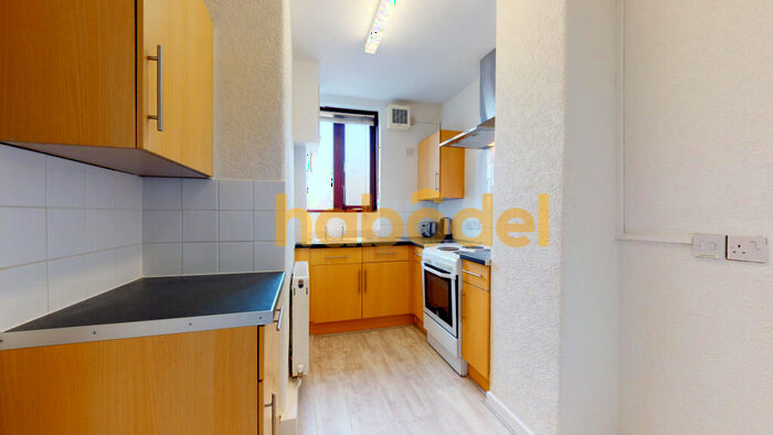 2 Bedroom Flat To Rent In Arcola Street, Shacklewell, London, E8