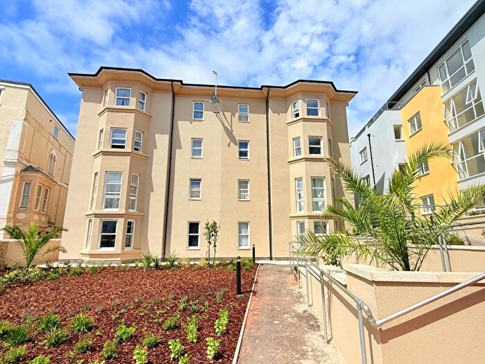 2 Bedroom Apartment To Rent In Madeira Road, Weston Super Mare, BS23