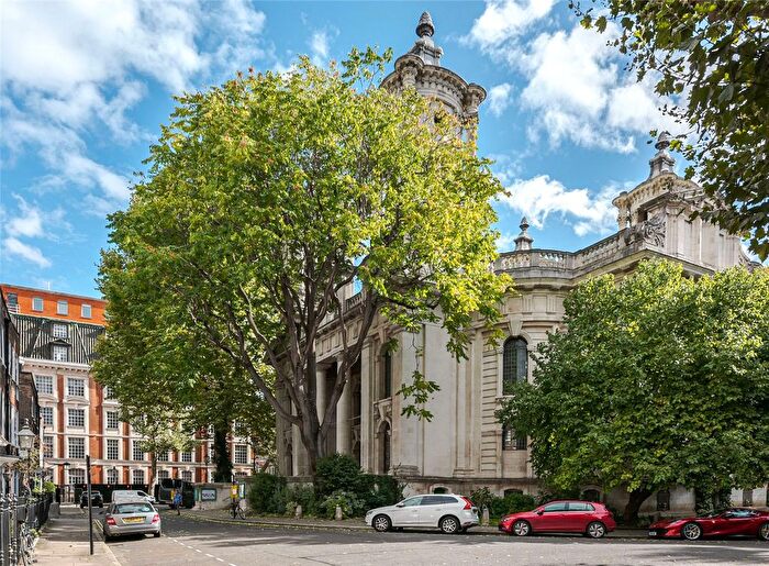 1 Bedroom Flat To Rent In Smith Square, London, Uk, SW1P