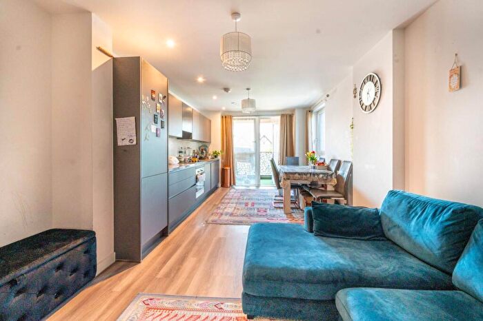 1 Bedroom Flat For Sale In Thunderer Street, Upton Park, London, E13