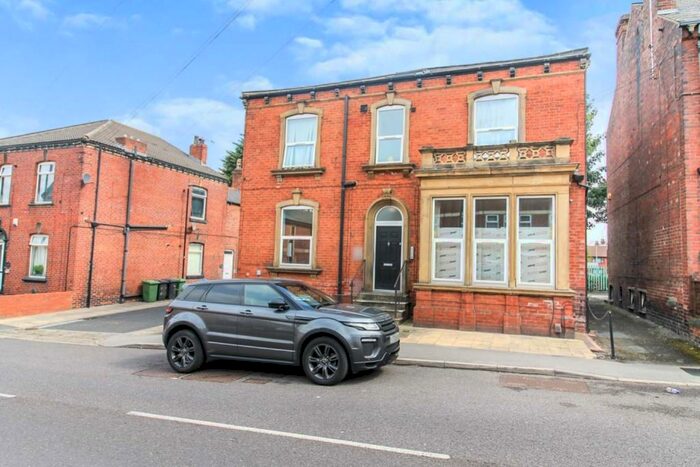 1 Bedroom Flat To Rent In Wesley Road, Armley, Leeds, LS12