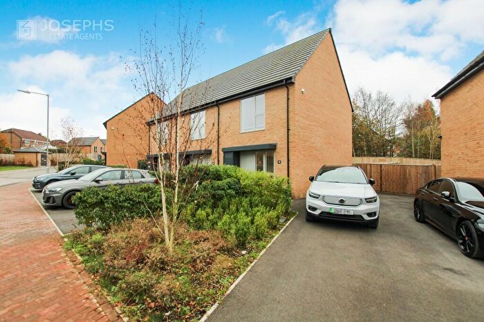 2 Bedroom Semi-Detached House To Rent In Fenton Way, Bolton, Greater Manchester, BL3